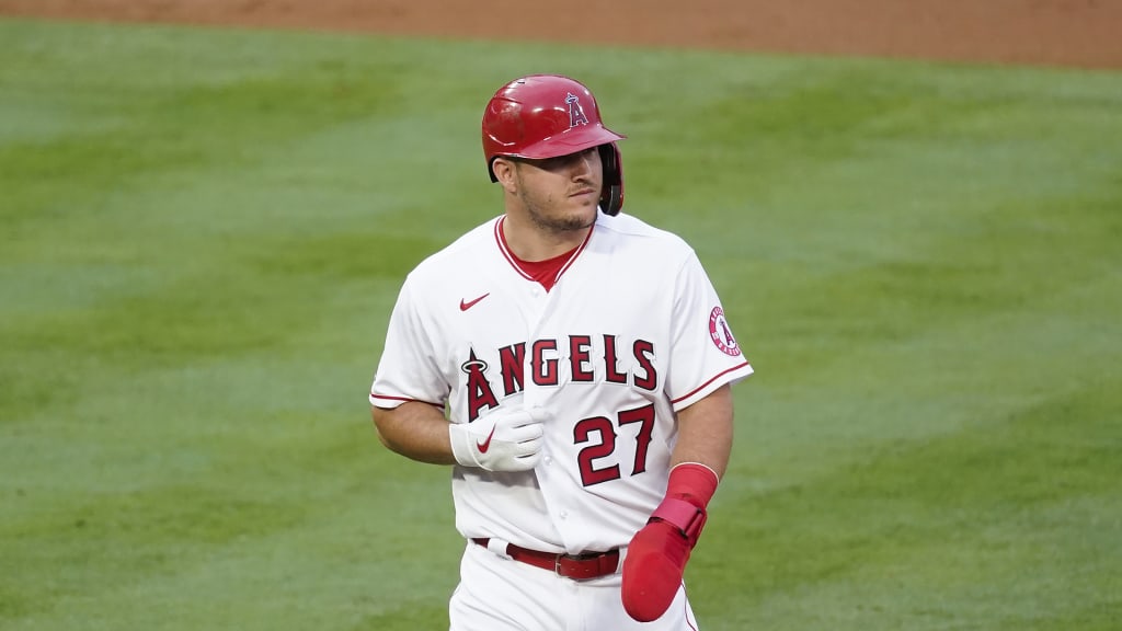 Mike Trout gives injury update