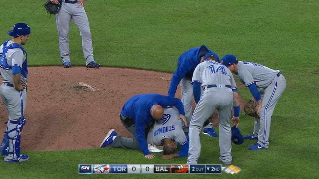 Stroman gets hit by comebacker