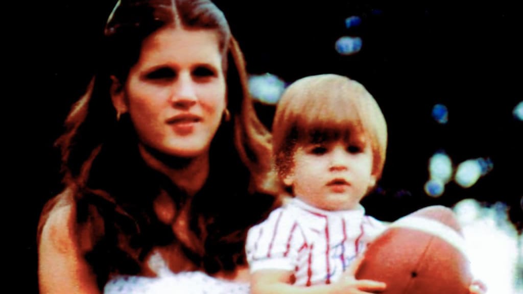 "I learned so much from her just about life, how she treated everybody no matter who you were," Mike Napoli said of his mother.