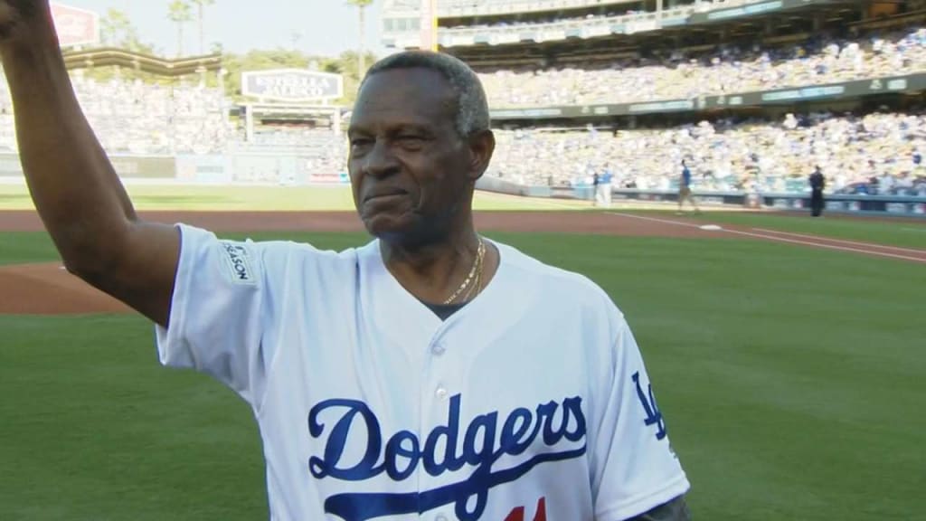 UPDATE: Dodgers Honor Coach Manny Mota