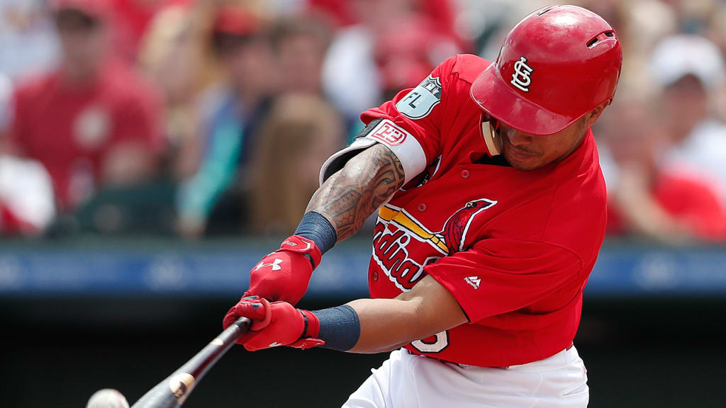 Kolten Wong drove in two with a triple vs. the Marlins on Thursday. (AP)