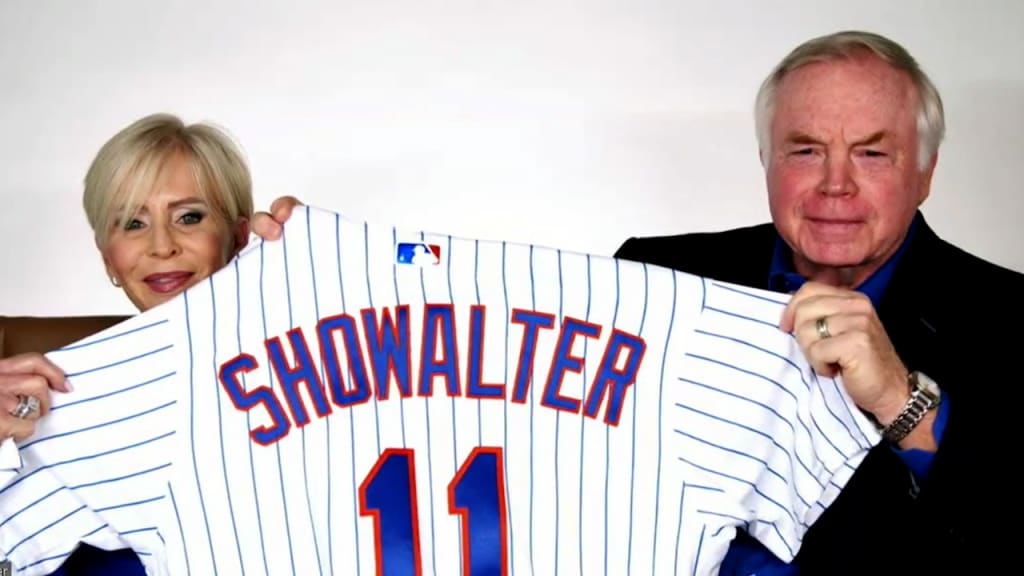 Mets introduce Buck Showalter as manager