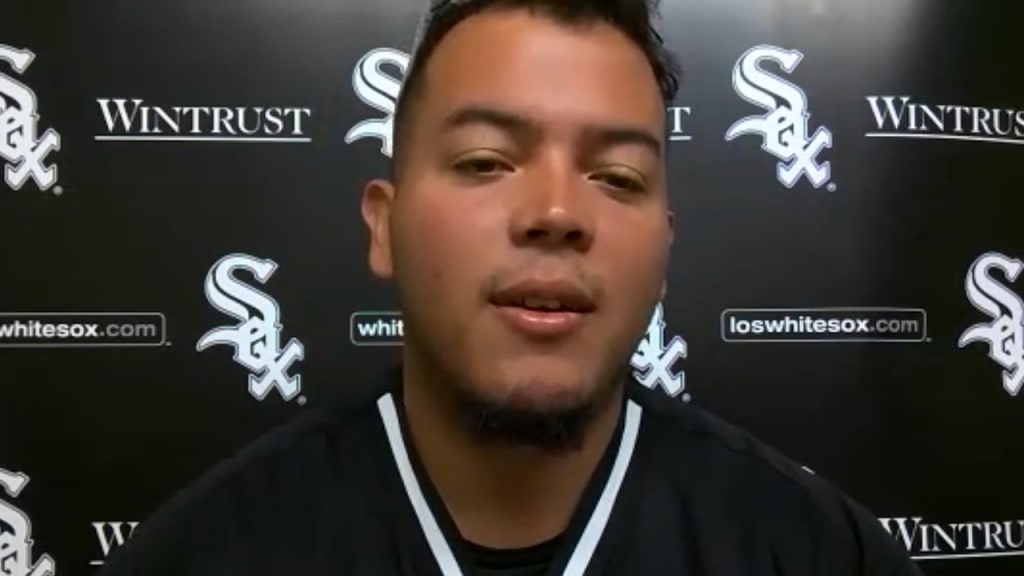 Jake Burger reacts to viral tweet in White Sox camp