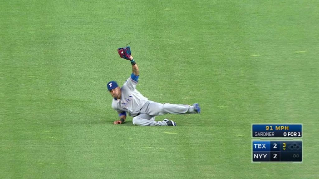 Desmond's amazing grab in center