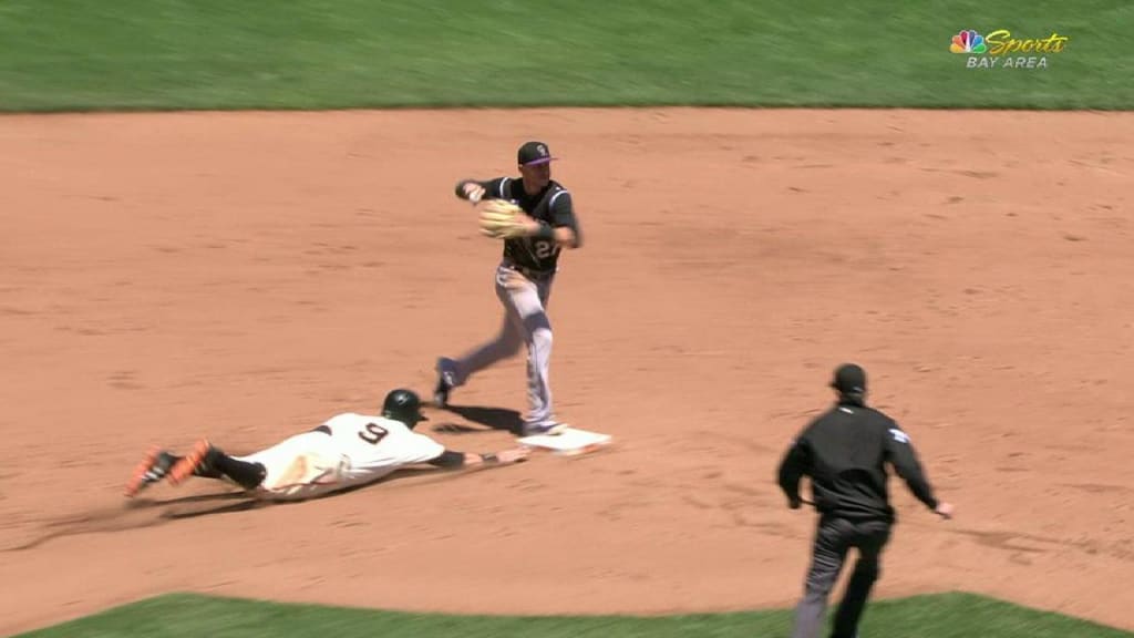 Inside The Rockies Clubhouse: Bud Black and DJ LeMahieu on the bunt