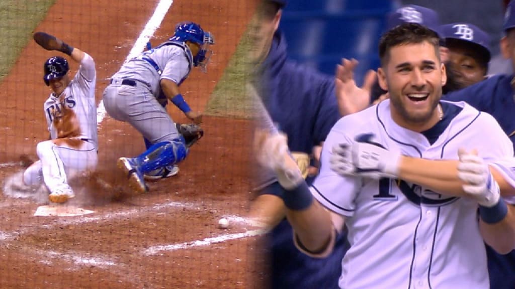 Rays walk off on error in 9th