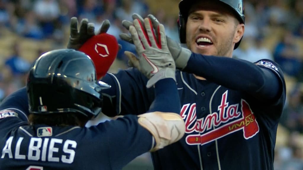 98 Braves' offense remains silent in NLCS Game 3 loss to Padres