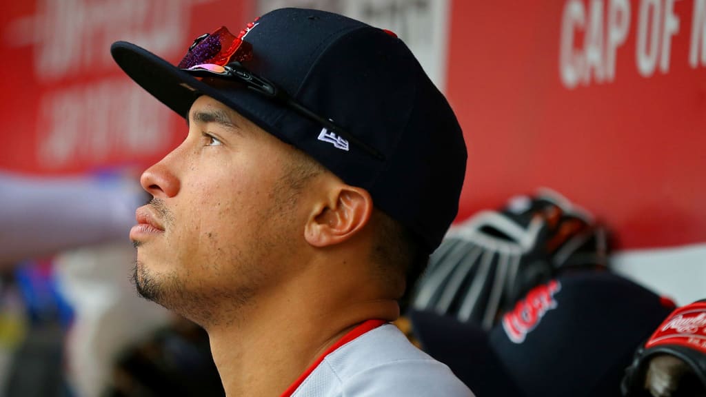 Dodgers expected to add Kolten Wong when rosters expand Friday