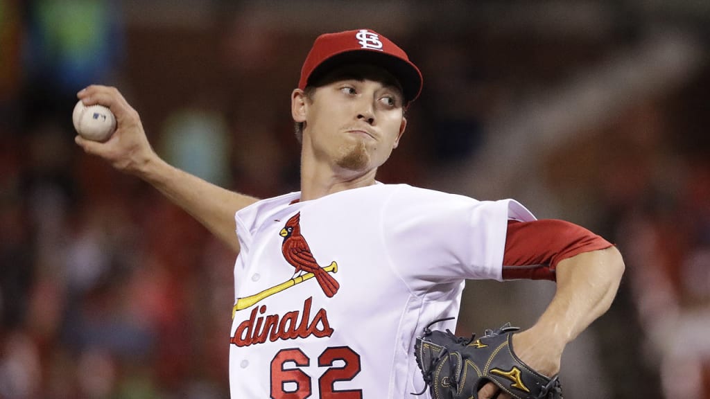Right-hander Luke Weaver is one of several Redbirds with big league experience. (AP)