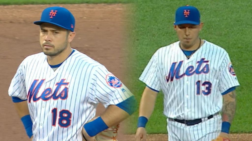 Mets' Travis d'Arnaud keeps it in the family, faces brother Chase