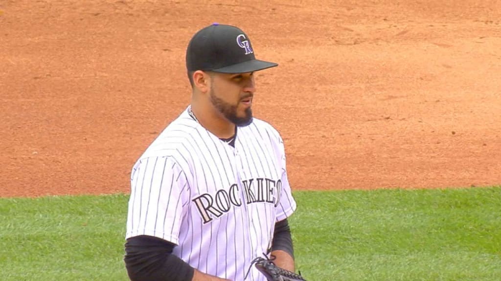 Colorado Rockies' Antonio Senzatela gets emotional Mother's Day win