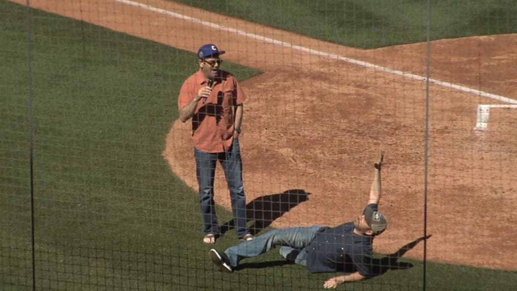 Who Sang The 7th Inning Stretch At Cubs Game Last Night