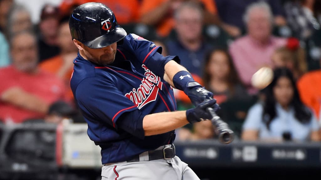 "We talked about a lot of different things and it really opened my eyes," Brian Dozier said of his conversation with Torii Hunter. (AP)