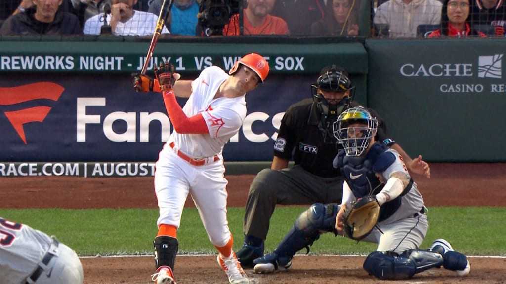 Mike Yastrzemski's running catch, 07/01/2022