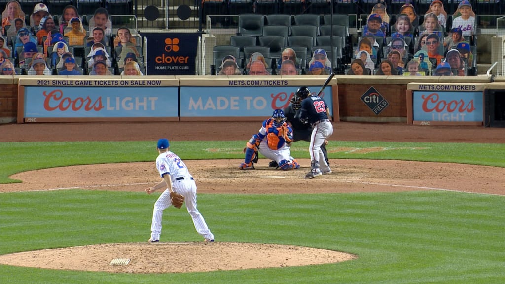 Mets' Todd Frazier's EPIC inning pitching (Knuckeballs, 50 MPH pitches,  goes 1-2-3 with a K!) 