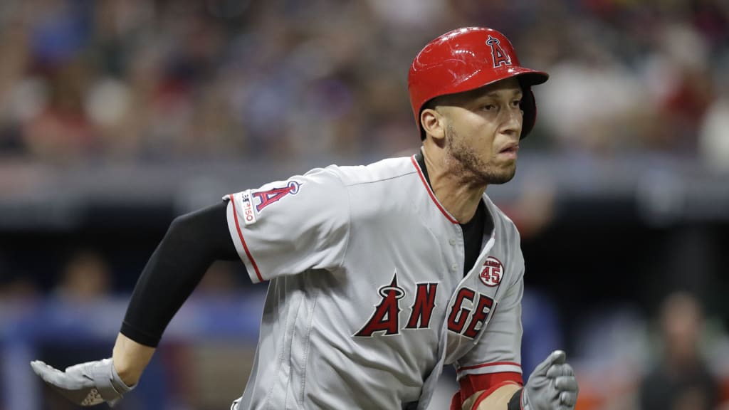 Angels' Andrelton Simmons opts out as Los Angeles' season draws