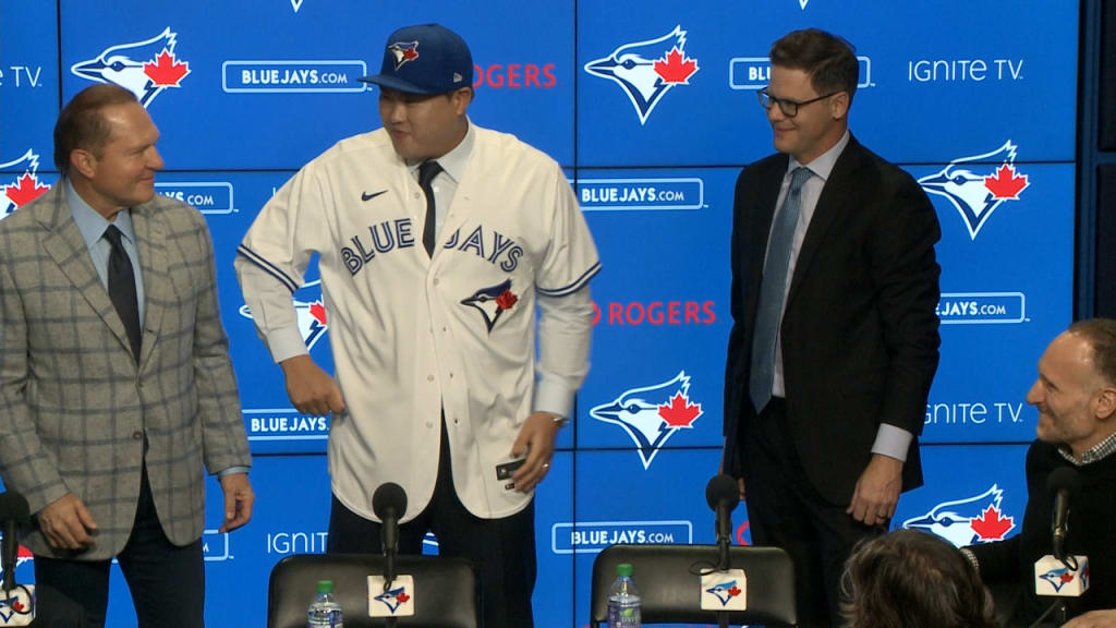 Blue Jays Introduce Hyun-jin Ryu