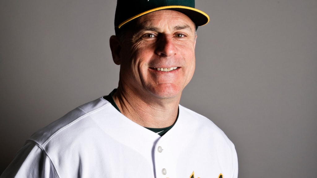 Chip Hale, who was Oakland's third-base coach and infield instructor in 2017, was hired as Washington's bench coach.