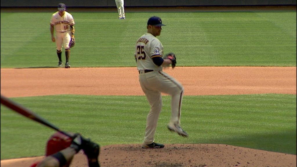 Cincinnati Reds slugger Joey Votto says the Brewers' pitching