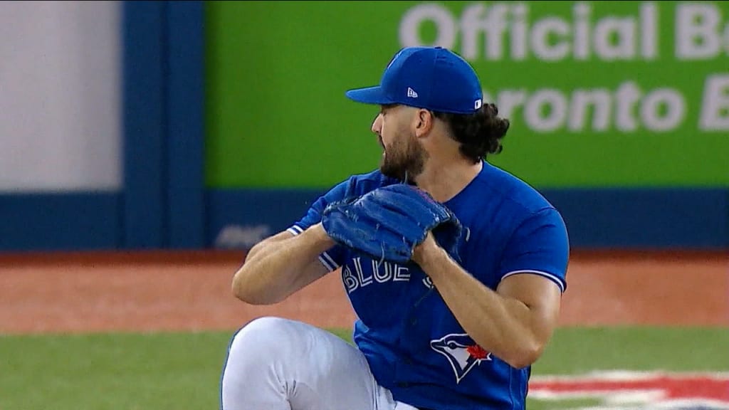 Robbie Ray heads to the Mariners