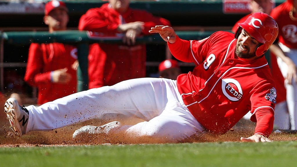 Jose Peraza had two hits including a two-run triple on Thursday vs. Chicago. (AP)