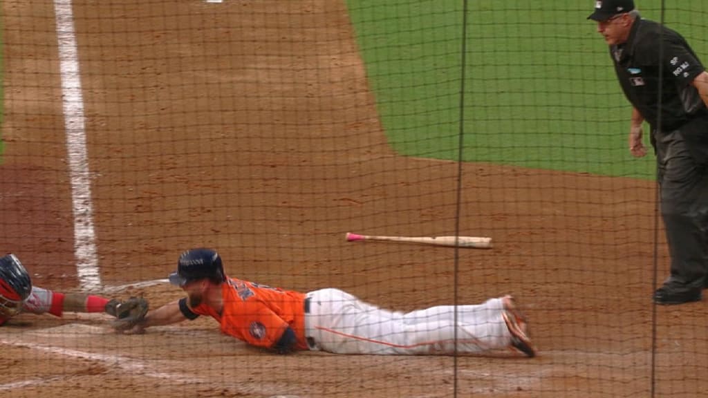 McCann avoids catcher's tag