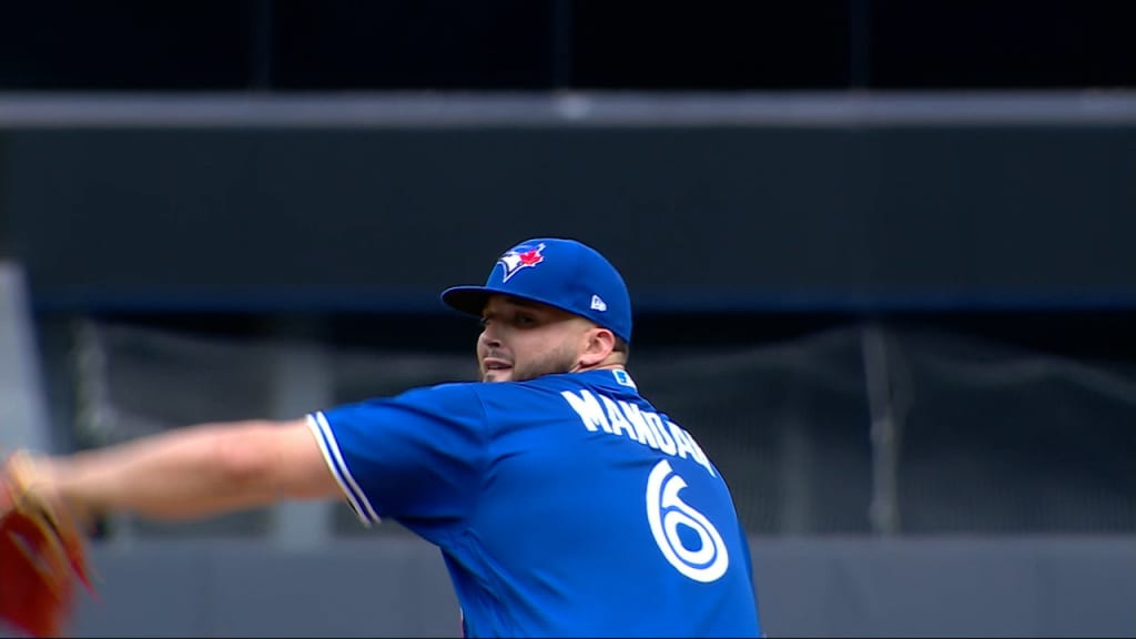Jays starter Manoah has mystifying outing in loss to Yankees