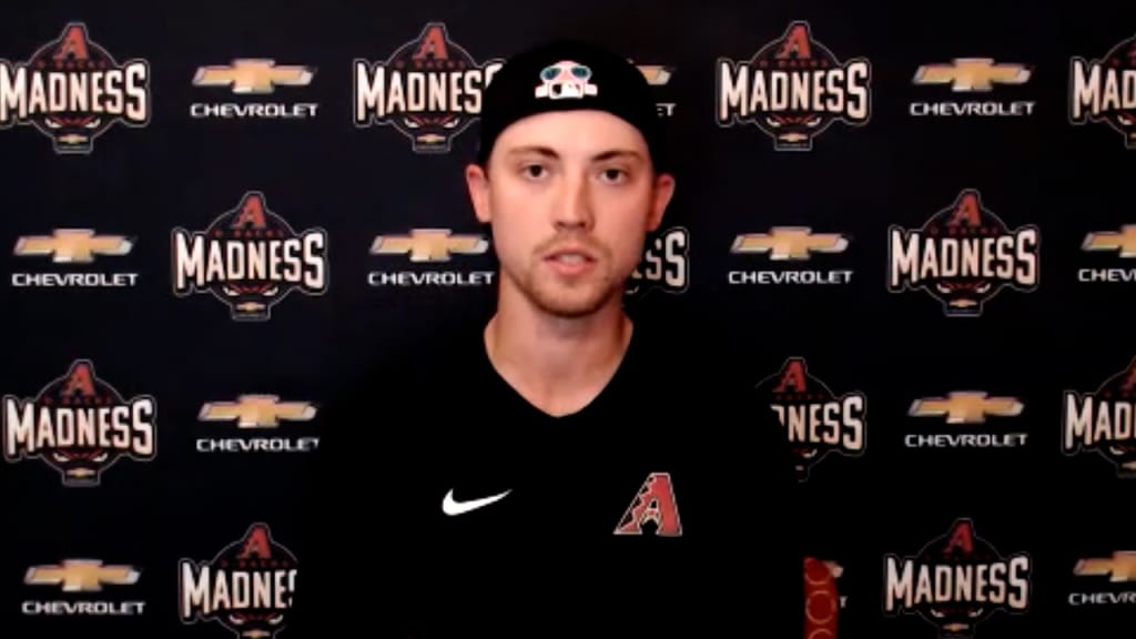 Weaver on his pitching style