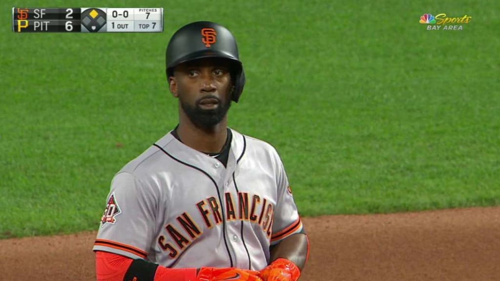 Andrew McCutchen receives incredible ovation from Pirates crowd in