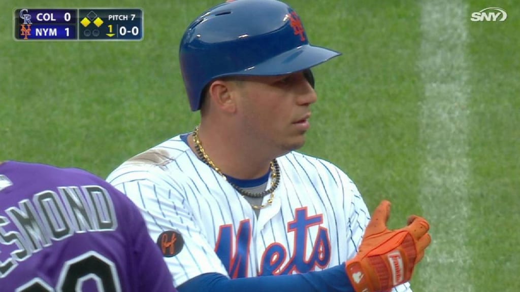 COL@NYM: Story leaves the game with an injury 