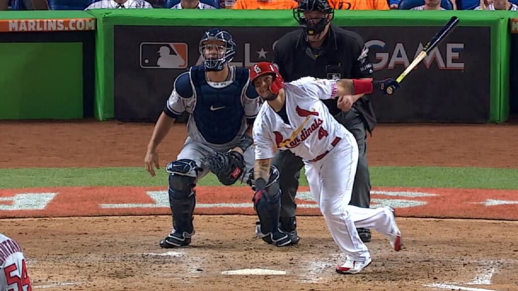 Is Joe Mauer's doppelganger playing in the NCAA tournament?