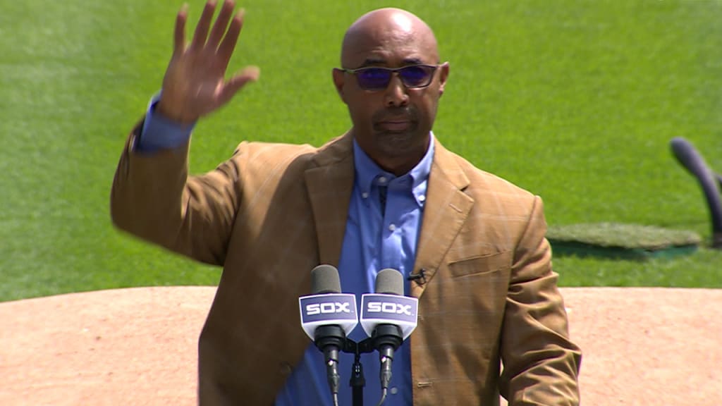 White Sox honor new Hall of Famer Harold Baines at Guaranteed Rate Field