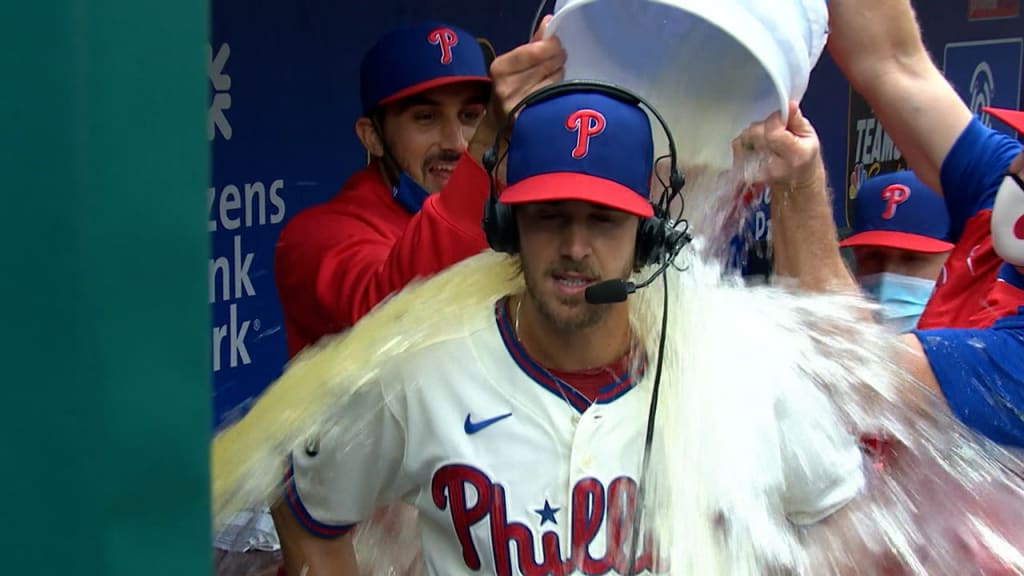 Aaron Nola completes shutout, 08/25/2022