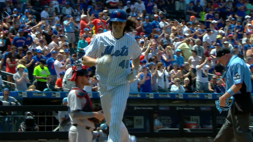 deGrom homers, bests Nationals