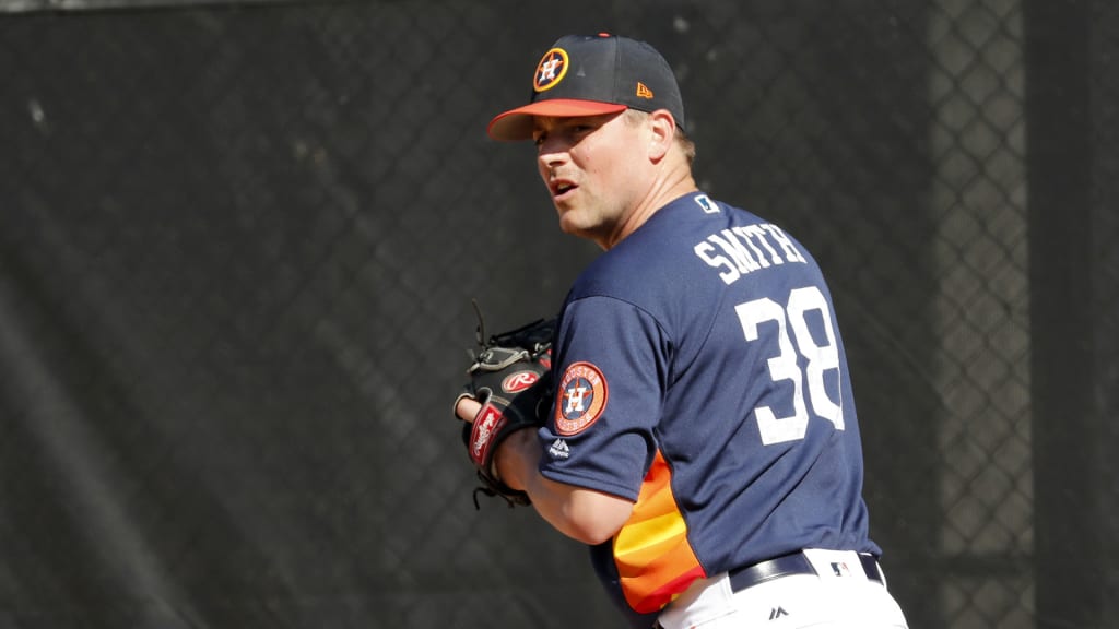 Astros pitcher's start pushed back due to elbow injury during