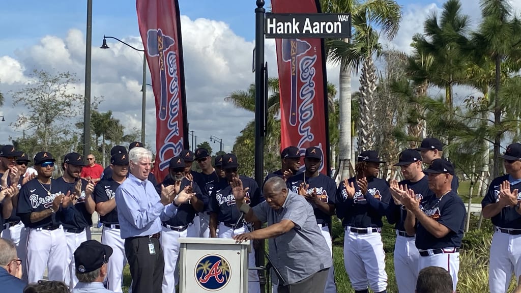 Brian Snitker remembers Hank Aaron's impact on his life and career