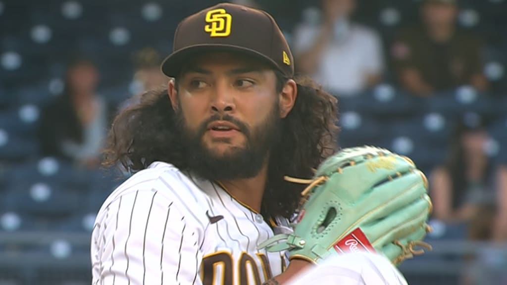 Jorge Alfaro shatters helmet after walk-off hit amid massive Padres  comeback vs. D'Backs