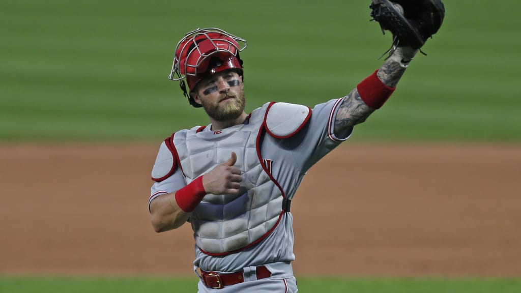 Tucker Barnhart is the Reds nominee for the Roberto Clemente Award - Redleg  Nation