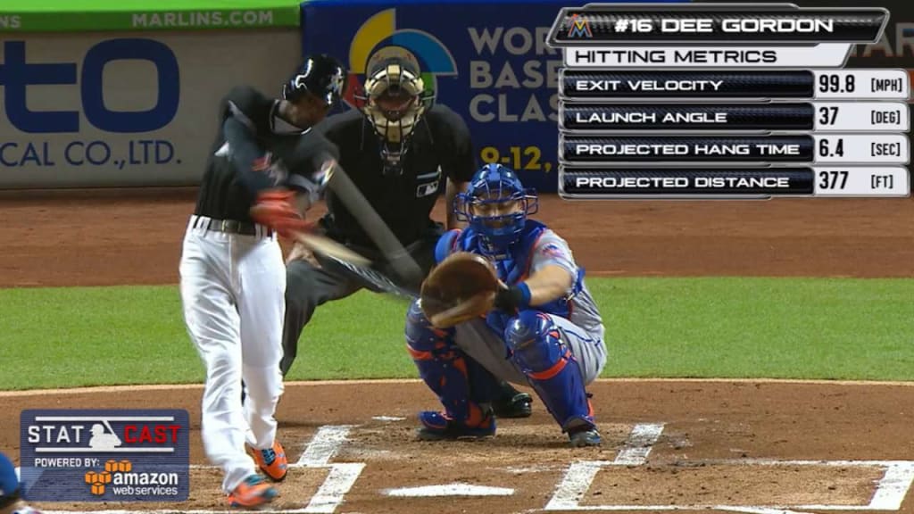 Dee Gordon Hits His First Home Run of the Year in Tribute to Jose Fernandez  - The New York Times