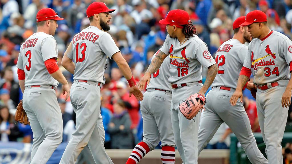 Miles Mikolas of the St. Louis Cardinals pitches against the Chicago  News Photo - Getty Images