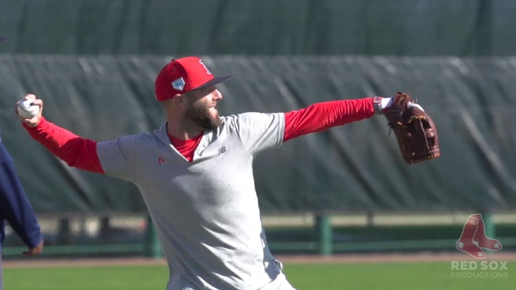 Dustin Pedroia doesn't have teammates' back after one throws