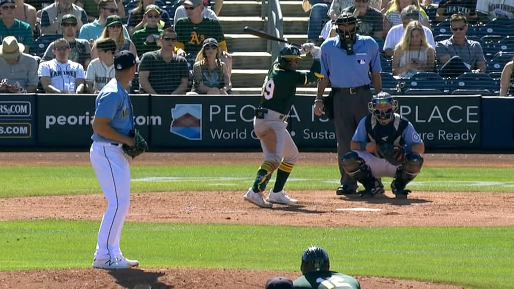 Vimael Machin's two-run single