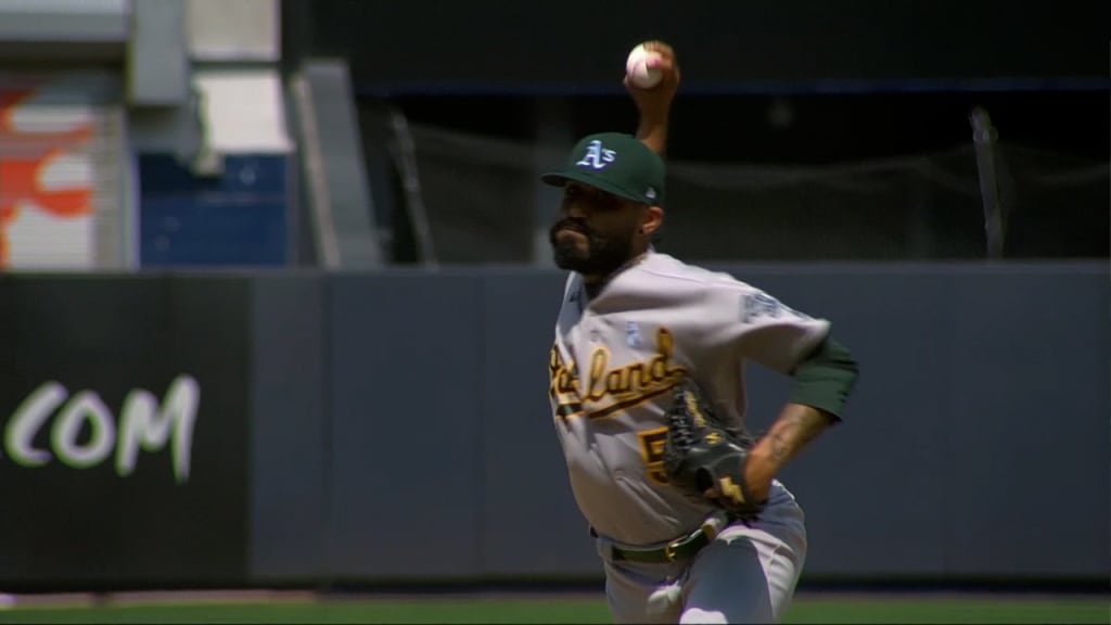 Matt Olson's homer backs Sean Manaea, A's beat Astros again