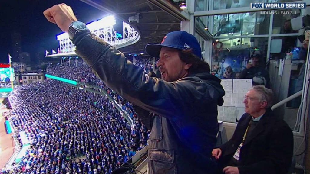 See Eddie Vedder Sing for Chicago Cubs in New Baseball Ad – Rolling Stone