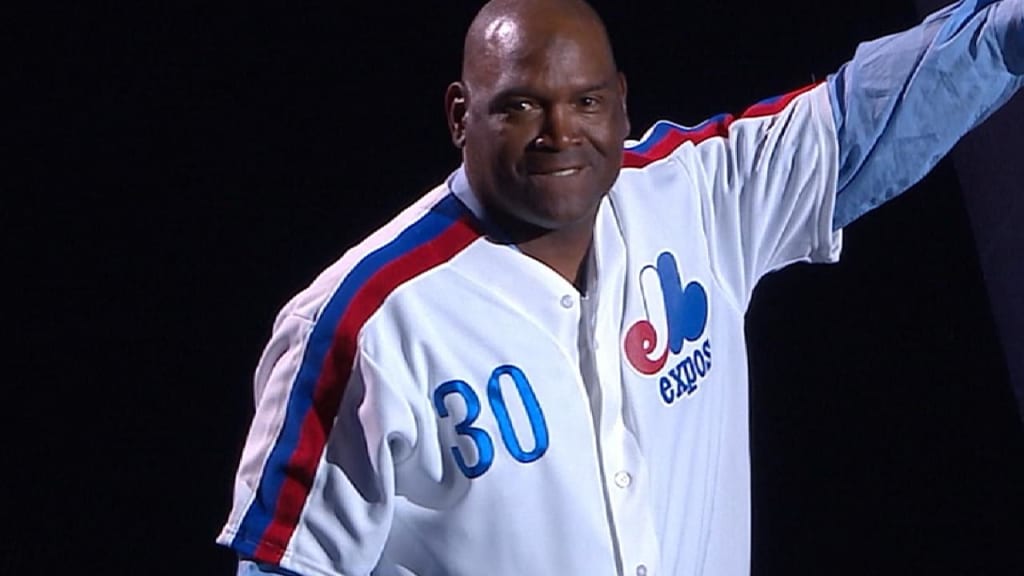 Tim Raines dropped the puck and was honored at a Montreal