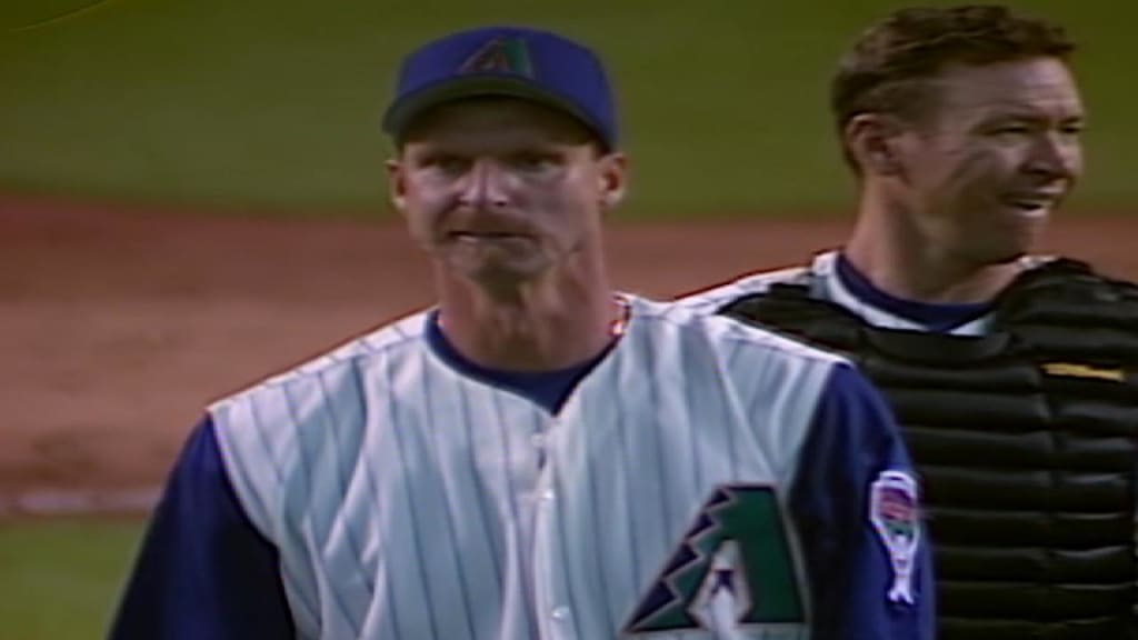 Diamondbacks legend Randy Johnson shares his opinion on bullpen usage