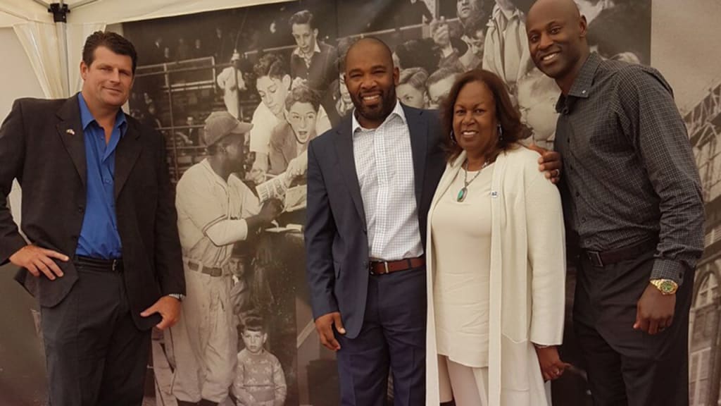 Sharon Robinson, daughter of Jackie Robinson, went to Romania with Scott Erickson, Marlon Anderson and LaTroy Hawkins to promote baseball, reading and freedom from discrimination. (Sharon Robinson, Special to MLB.com)