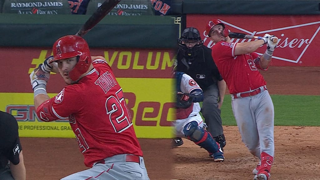 Trout belts 2 homers vs. Astros