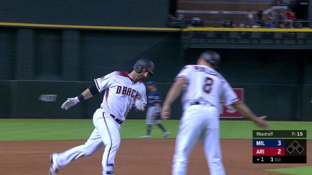 Descalso's laser 2-run homer