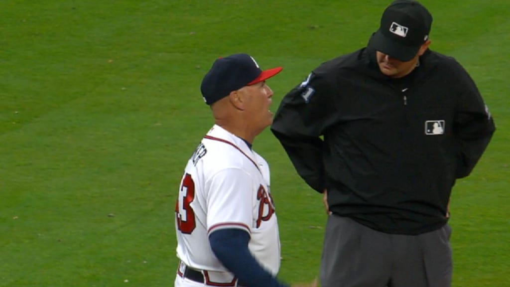 Further proof that Nick Markakis does actually smile. : r/Braves